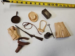 VTG Marx toys JANE WEST COWBOY ACTION FIGURE ACCESSORY LOT HAT - Picture 1 of 13