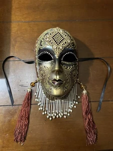 Vintage Authentic Venetian Theater Carnival Mask Beaded Black/Gold Made In Italy - Picture 1 of 12
