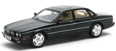 Matrix Models 1994-1997 Jaguar XJR X300 British Racing Green - Image 1 of 4