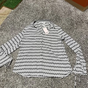 Candies Button Down Chevron Chiffon Bindeärmel Größe L Langarm Neu mit Etikett siehe Hinweis - Bild 1 von 10