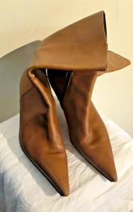 Charles David Camel leather Mid Calf Zip Pointed Toe Boot Sz 40 Italy - Picture 1 of 5