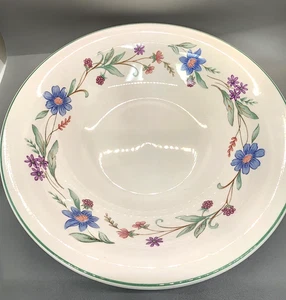 Oneida Ava 9" Round Vegetable Bowl  New in box - Picture 1 of 5