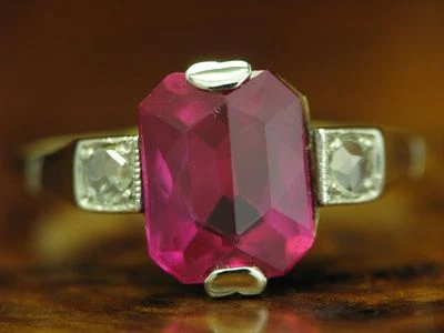 18kt 750 Bicolour Gold Ring with Diamond & 2,36ct Synth. Ruby Decorations/Rg 54 - Image 1 of 4