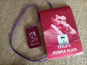 Nikola Tesla Purple plate necklace 5 X 3 cm Original - Picture 1 of 11