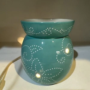 Scentsy "Raised Dot Turquoise" Full Size Warmer. Bulb Included. RETIRED. EUC - Bild 1 von 8