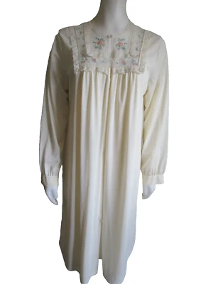 Vintage JCPenney Yellow 100% Nylon Gown & Robe Peignoir Set Floral Embroidery L - Image 1 of 4