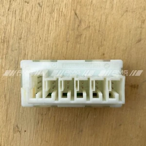 Genuine Mercedes OEM Power energy distributor CAN BUS A0009820412 - Picture 1 of 24