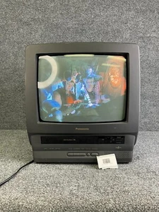 Panasonic PV-M1346 13" CRT TV/VCR Combo – Retro Gaming – Tested – No Remote - Picture 1 of 14