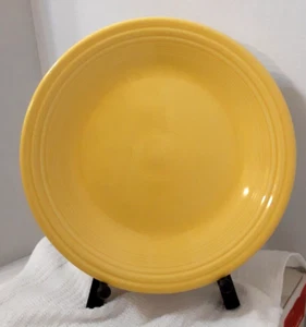 LOT OF 3 HOMER LAUGHLIN FIESTAWARE YELLOW DINNER PLATES - Picture 1 of 4