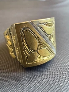 Anillo de Latón Tuareg Vintage Grabado Tibal Anillo Africano Hecho a Mano Talla 9.5 EE. UU. - Imagen 1 de 9