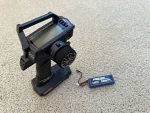 Transmisor Sanwa MT-R con Protek 2300mAh PTK-5196 2s LiPo - Muy buen estado - Imagen 1 de 10