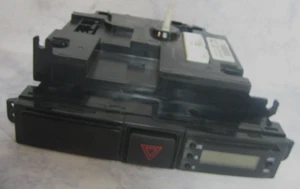 03-06 Suzuki Vitara XL-7 Info Display Digital Clock Hazard Switch 36780-53J00 - Afbeelding 1 van 4