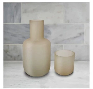 Caraffa acqua comodino vetro sbrinato marrone chiaro latte di cocco paradiso eulo tiktok famoso NUOVO - Foto 1 di 4