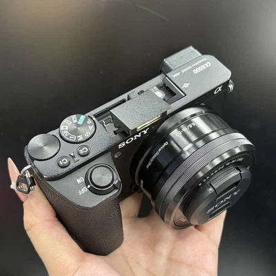 Cámara digital Sony Alpha a6500 sin espejo con lente OSS de 16-50 mm - 95 % nueva Foto 1 de 4