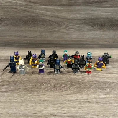 Lot Of 20 - LEGO Batman/DC Characters - Minifigure - Image 1 of 4