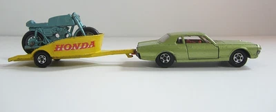 Matchbox Lesney SUPERFAST MERCURY COUGAR #62/HONDA MOTOCICLETA Y REMOLQUE #38 Foto 1 de 4