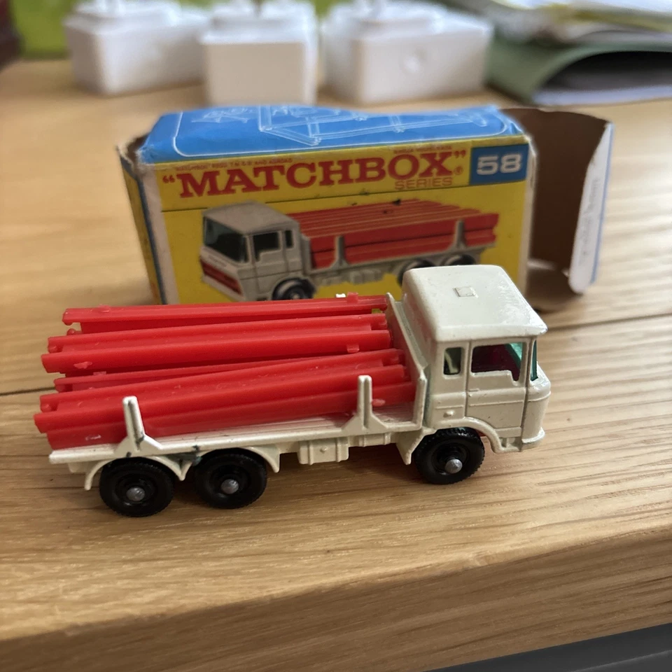 CAMIÓN VIGA MATCHBOX SERIE SUPERFAST Nº 58 DAF EN CAJA ORIGINAL CON VIGAS.   Foto 1 de 1