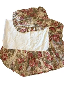 Vintage Queen Bedskirt Cottage Roses Plus One Pillow Sham - Picture 1 of 3