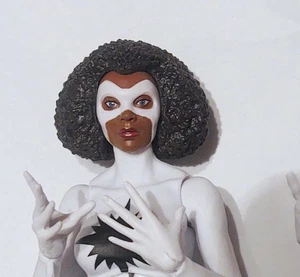 Marvel Legends Monica Rambeau   - Picture 1 of 4
