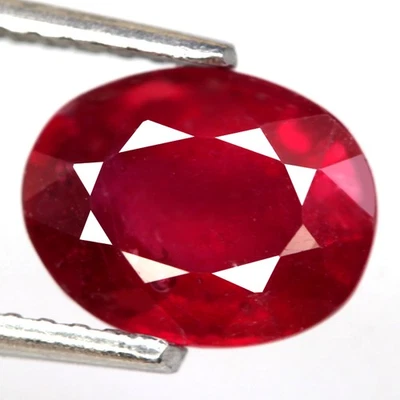 2.10Ct. Natural Gemstone Ruby Top Red Oval Madagascar Beautiful Sparkles Color! - Image 1 of 4