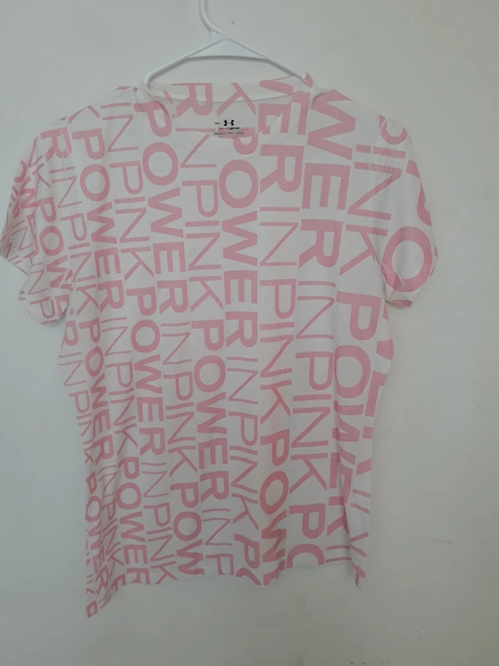 Mujeres Under Armour Pequeña Potencia en Rosa Camisa Cáncer de Mama Cinta Hechizo Mujer Foto 1 de 4