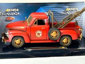 Solido 1:18 Scale Texaco 1953 Chevrolet Pickup Truck Wrecker with Box - Picture 1 of 23