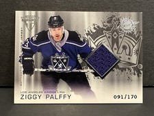 2003-04 Pacific Private Stock Titanium Retail /170 Ziggy Palffy #160 Hockey Card