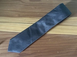 Hugo Boss Tie 100% Silk Black Charcoal Made In Italy 59” - Picture 1 of 3
