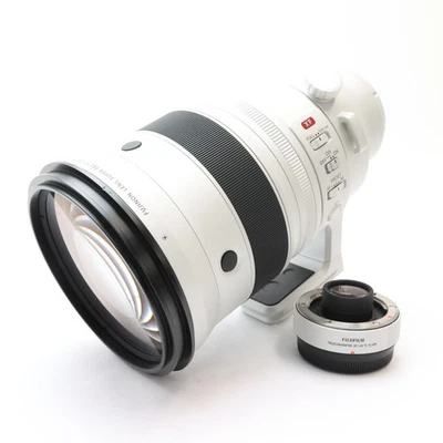 FUJIFILM Fuji Fujinon XF 200mm F/2 R LM OIS WR #106 - Image 1 of 4