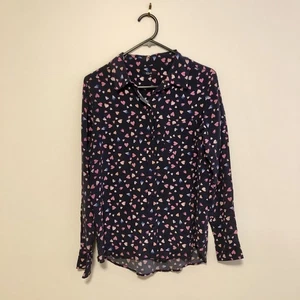 Rails Navy Blue Heart Pattern 100% Silk Long Sleeve Button Down Shirt, Size XS - Picture 1 of 4