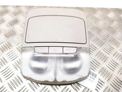 Isuzu Rodeo MK1 любезность / внутренний свет 2.5td 2010 - Изображение 1 из 4