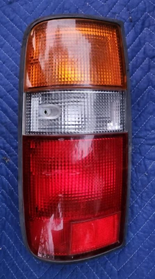 91-98 Toyota Landcruiser 96 98 Lexus LX450 LH Left Tail Light OEM 81560-60241 - Image 1 of 4