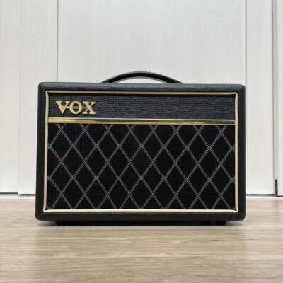 VOX PFB-10 ‎Pathfinder Bass 10 Compact Amplifier 10W RMS Headphone Usable Black - Image 1 of 3