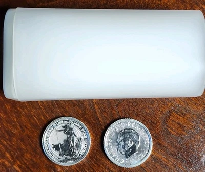 Tube Of 16 Coins - 2026 Britanica 1/10 oz .999 Silver Great Britain Coin BU - Image 1 of 3