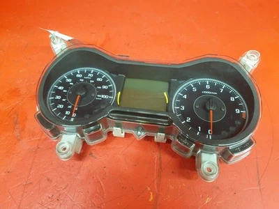 Yamaha X-Max 300 2018 0,3 L gasolina automático velocímetro cuadro de instrumentos Foto 1 de 4