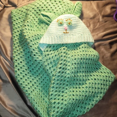 Handmade Bunny Blanket Wrap Child Kid Green 3-D Hood Boy's Girl's Crochet Afghan - Image 1 of 4