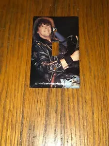 PLACA CUBIERTA INTERRUPTOR DE LUZ RICHIE SAMBORA METAL ROCK LEGEND - Imagen 1 de 1