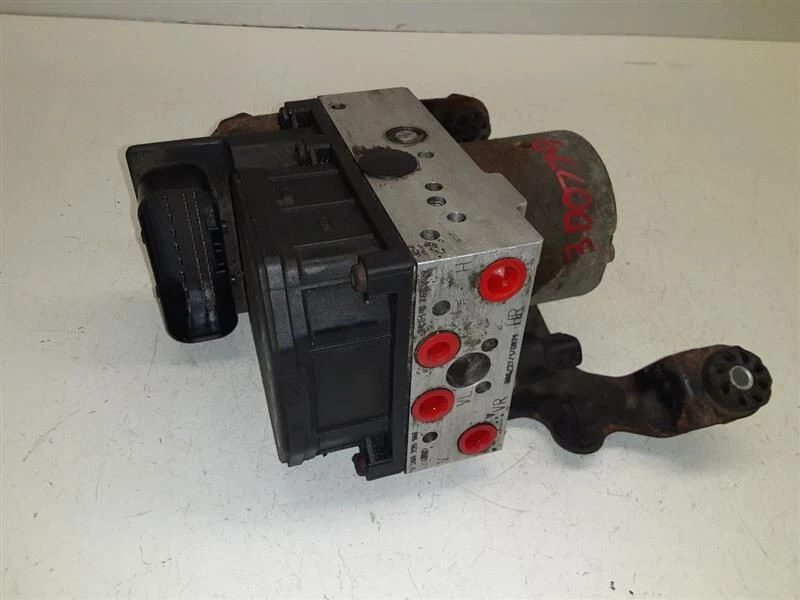 2002 - 2003 BMW X5 ABS Anti-Lock Brake Pump Module Assembly - Image 1 of 1