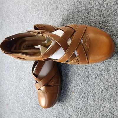 Женские туфли Clarks Roseville Step ширина 8,5 желтовато-коричневые кожа комфорт Mary Jane - Изображение 1 из 4