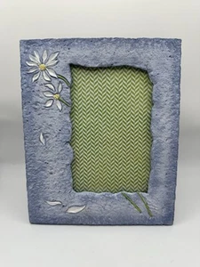 Stonewashed Blue Gray Resin Daisies Flowers Portrait / Landscape Picture Frame  - Picture 1 of 8