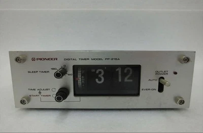 Pioneer PP-215A Digital timer model Alarm Flip Clock Vintage Audio Equipment - Image 1 of 4