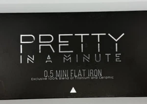 Pretty In A Minute 0.5 Inch Mini Flat Iron - In Box - Never Used - Box has wear - Bild 1 von 13