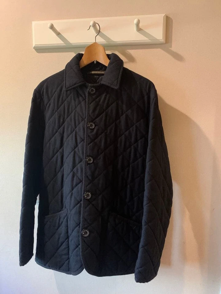 Abrigo de lana de cachemir acolchado British Mackintosh para hombre talla 42 negro usado Foto 1 de 4