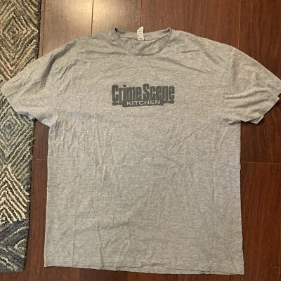 Camiseta Crime Scene Kitchen 2XL Para Hombres Hornear Competición Joel McHale Difícil de Encontrar Foto 1 de 3