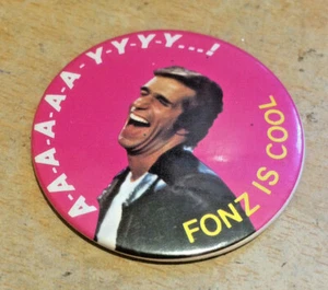 The Fonz Vintage Metal Promo Pin Badge Happy Days TV Show - Picture 1 of 2