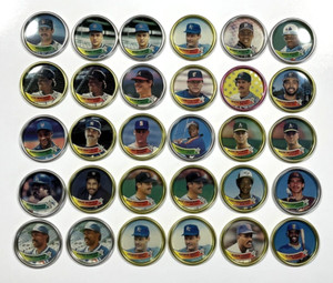 1989 TOPPS MLB BASEBALL COINS LOT OF 30 BRETT / MCGWIRE / BOGGS / MATTINGLY ++