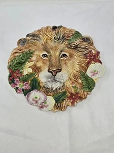 FITZ AND FLOYD CLASSICS SERENGETI LION ORCHID HANDCRAFTED MAJOLICA PLATE 10.5" - Picture 1 of 9