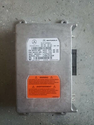 Unidade de módulo de controle de comunicação de voz 2006 Mercedes Benz SLK 55AMG fabricante de equipamento original - Imagem 1 de 3