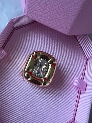 Anel de coquetel Swarovski Dulcis corte almofada tom dourado 5624371 tamanho 52 novo 💕 - Imagem 1 de 4