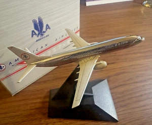 B737-823 American Airlines, #55245 Dragon Wings, 1:400 Diecast Metal Magic RARE - Picture 1 of 6